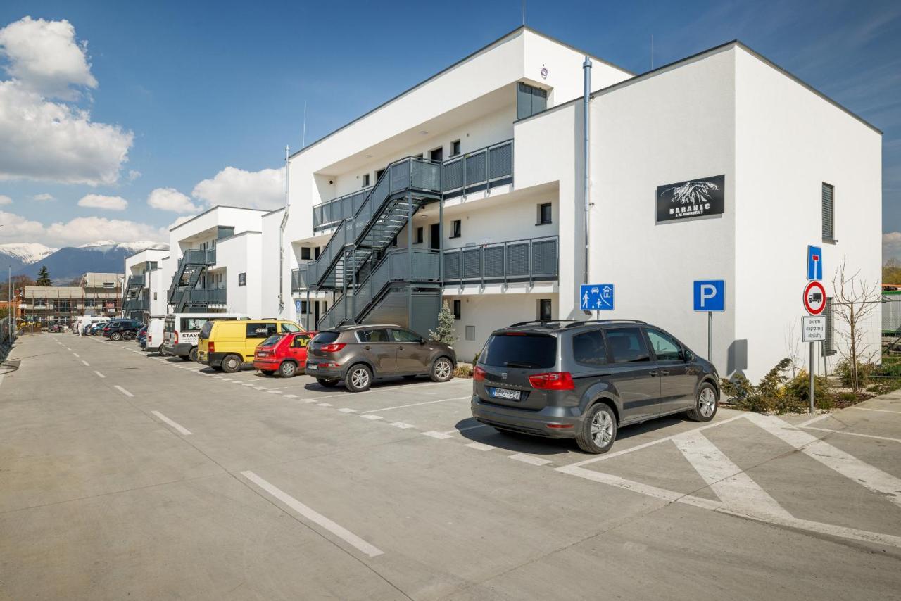 Apartman Baranec Apartment Liptovsky Mikulas Bagian luar foto